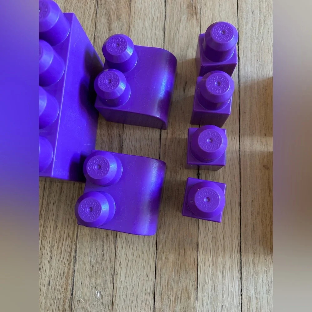 Colorful Mega Blocks Set / Bundle - Picture 6 of 7